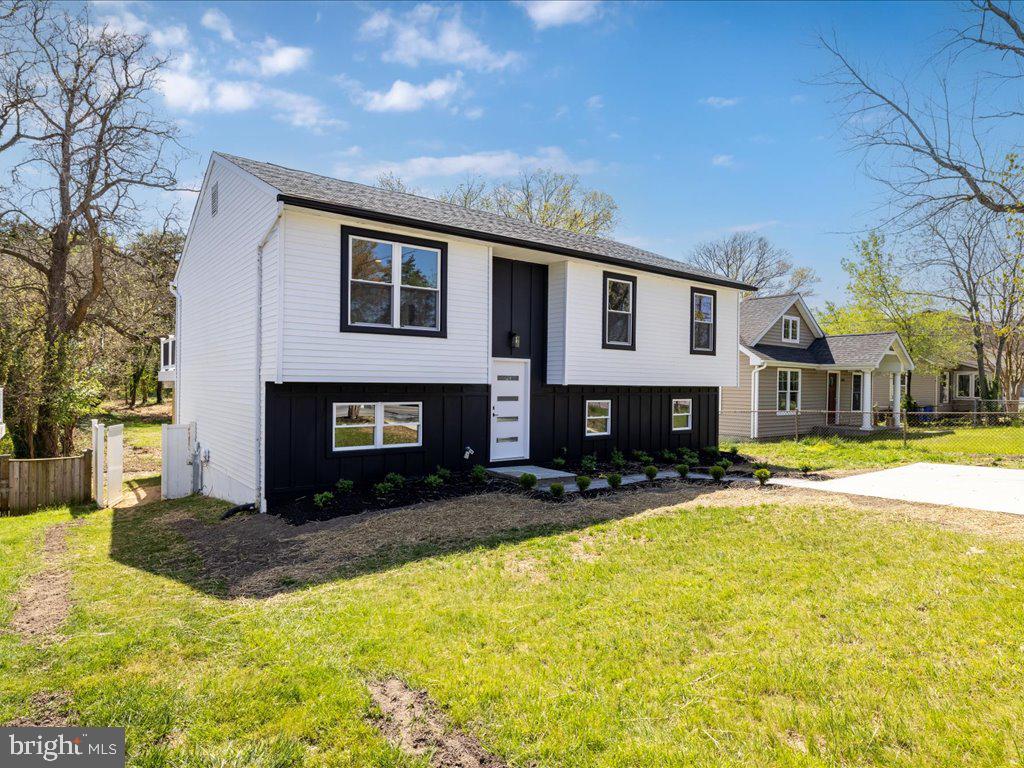 1003 Tyler Ave