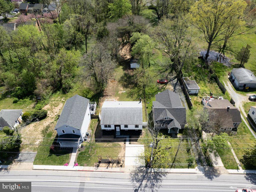 1003 Tyler Ave