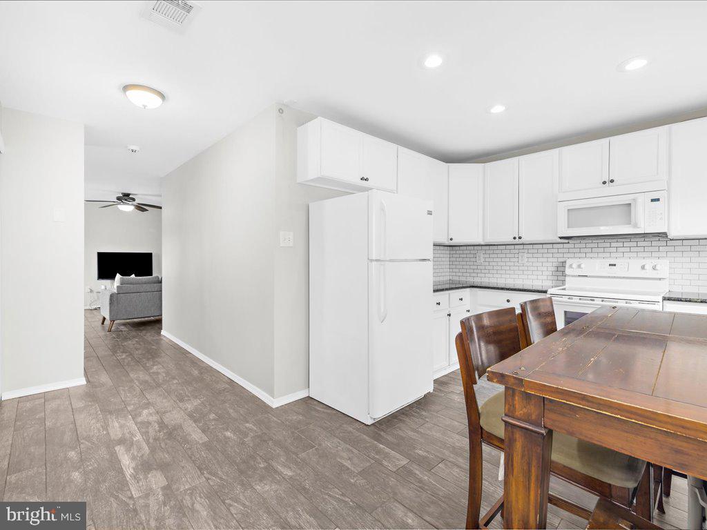 1317 Tenbrook Rd