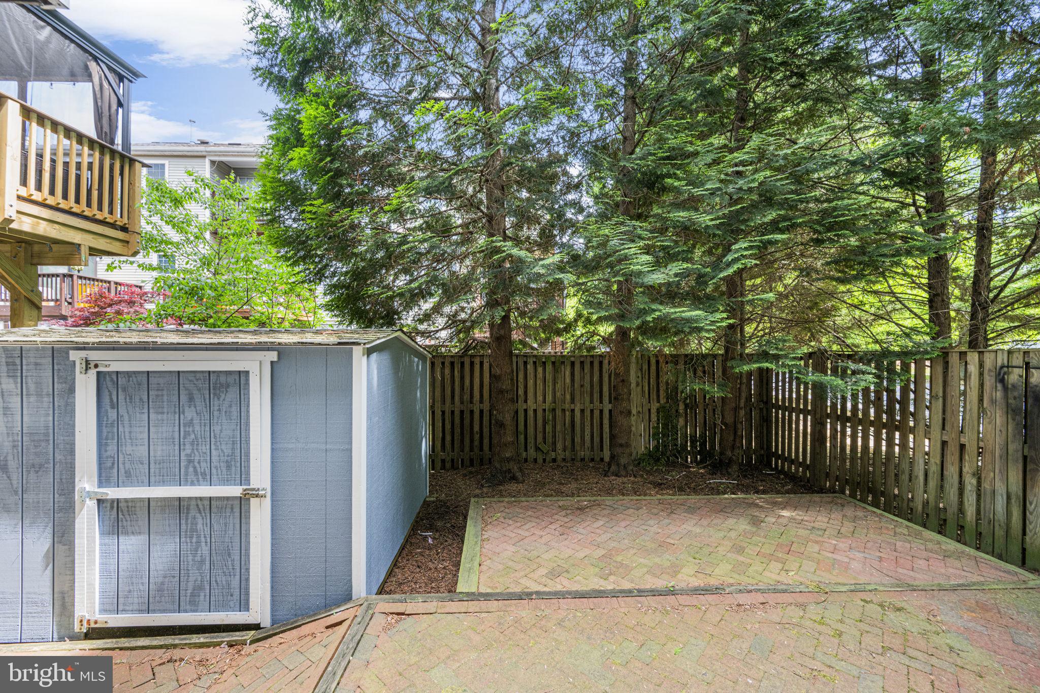 2400 Old Mystic Ct