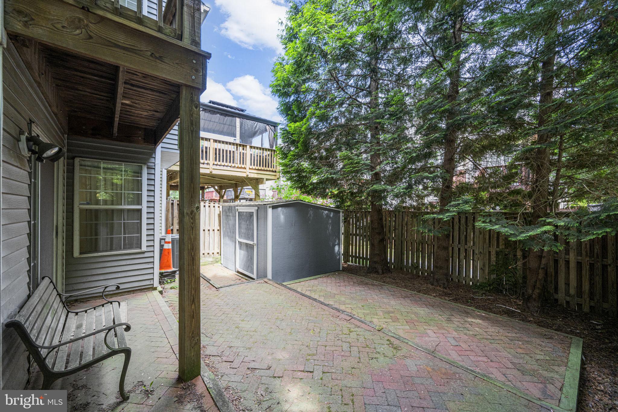 2400 Old Mystic Ct