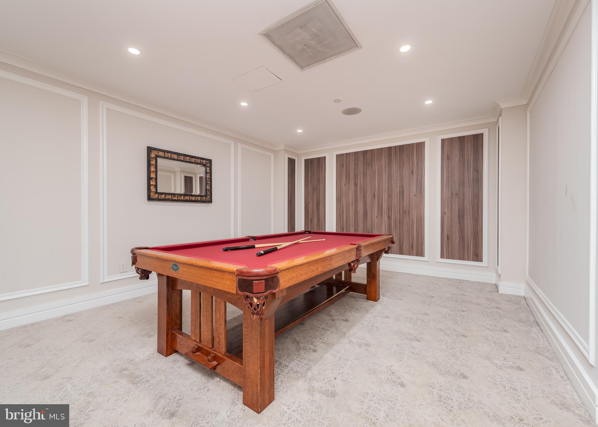 5 PARK PL #307