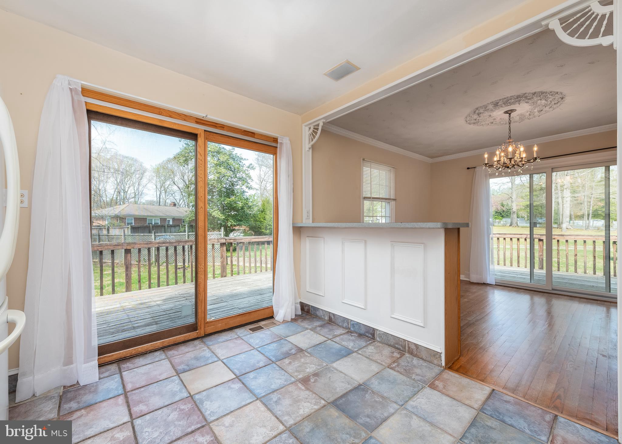 410 HEITZMAN RD
