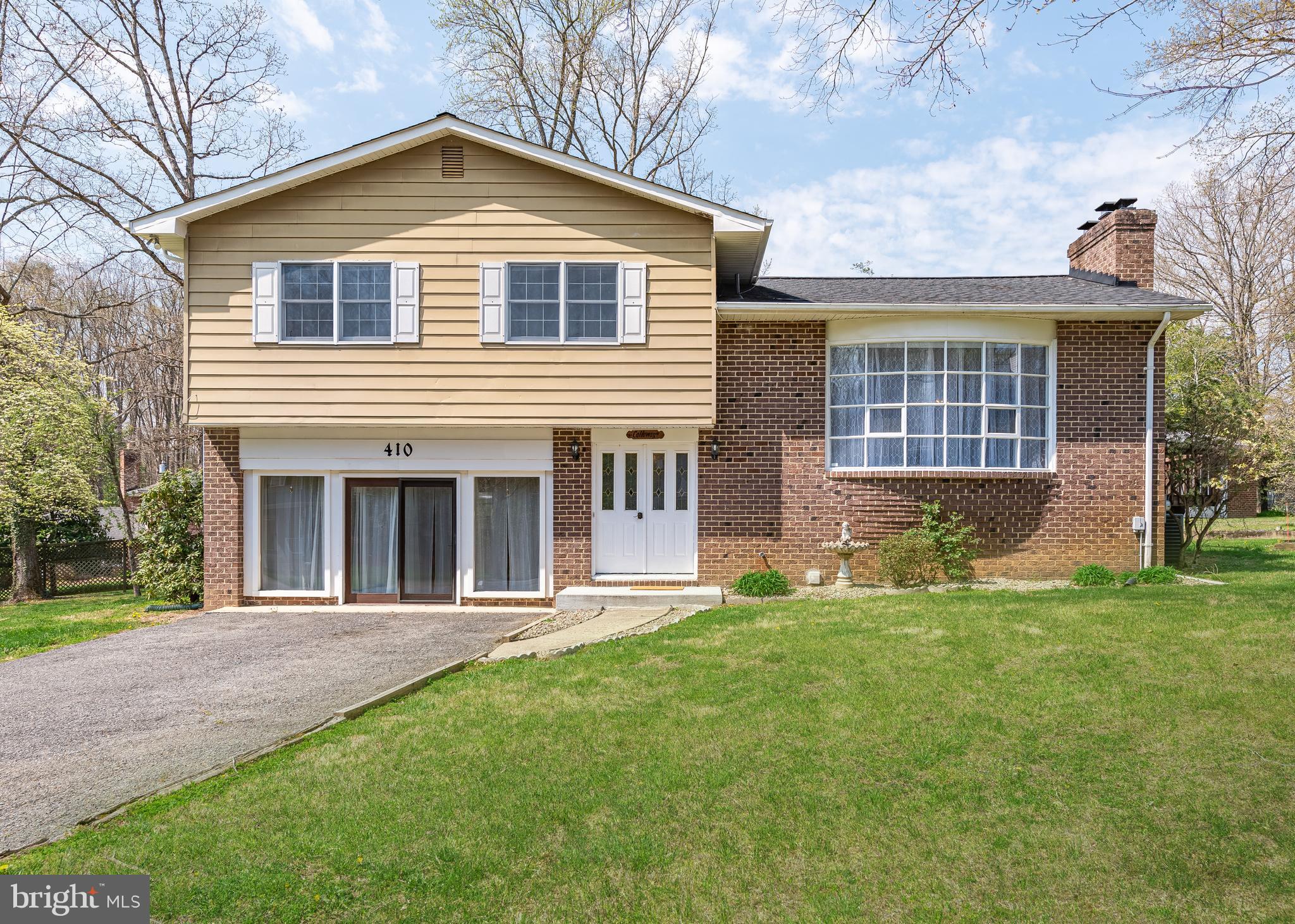 410 HEITZMAN RD
