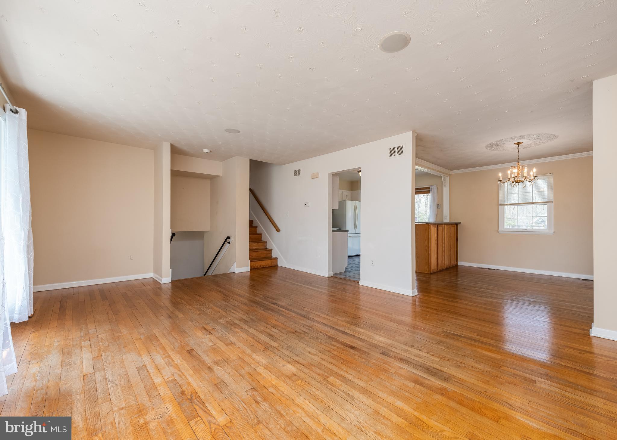 410 HEITZMAN RD