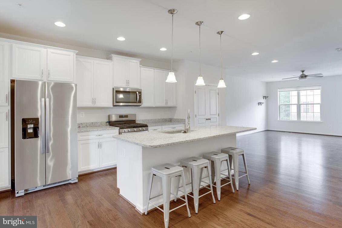 7907 Moss Brook Ct