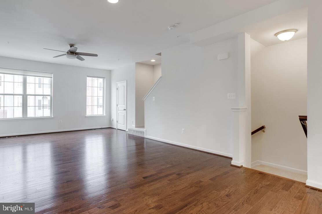 7907 Moss Brook Ct