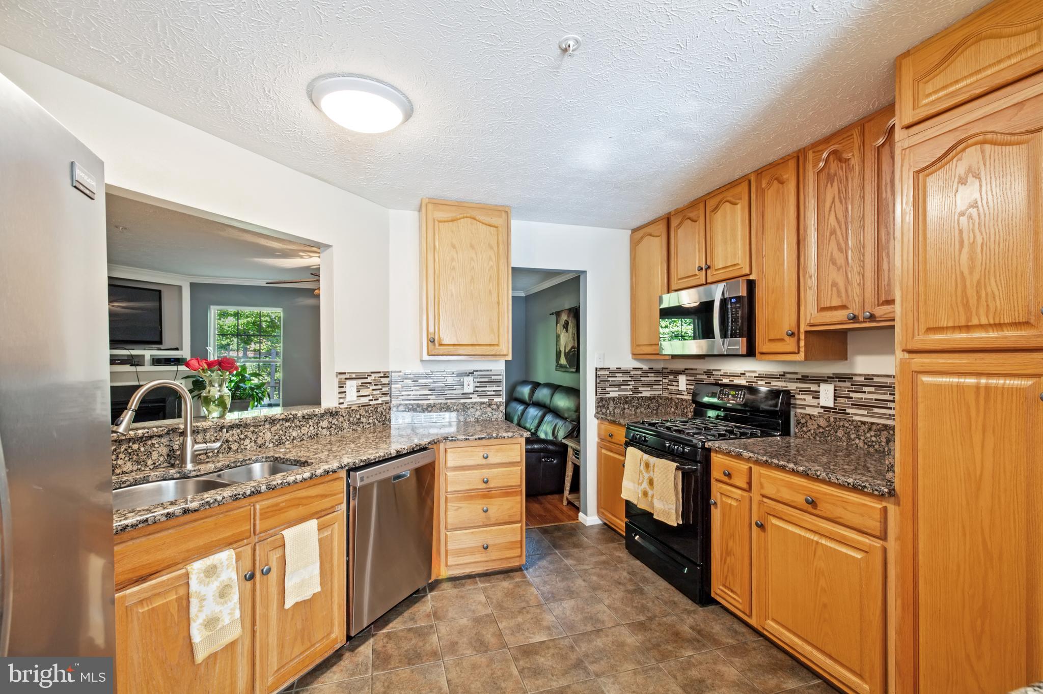 1433 Falcon Nest Ct