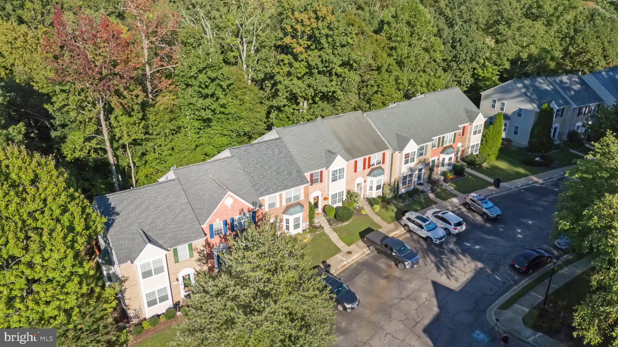 1433 Falcon Nest Ct