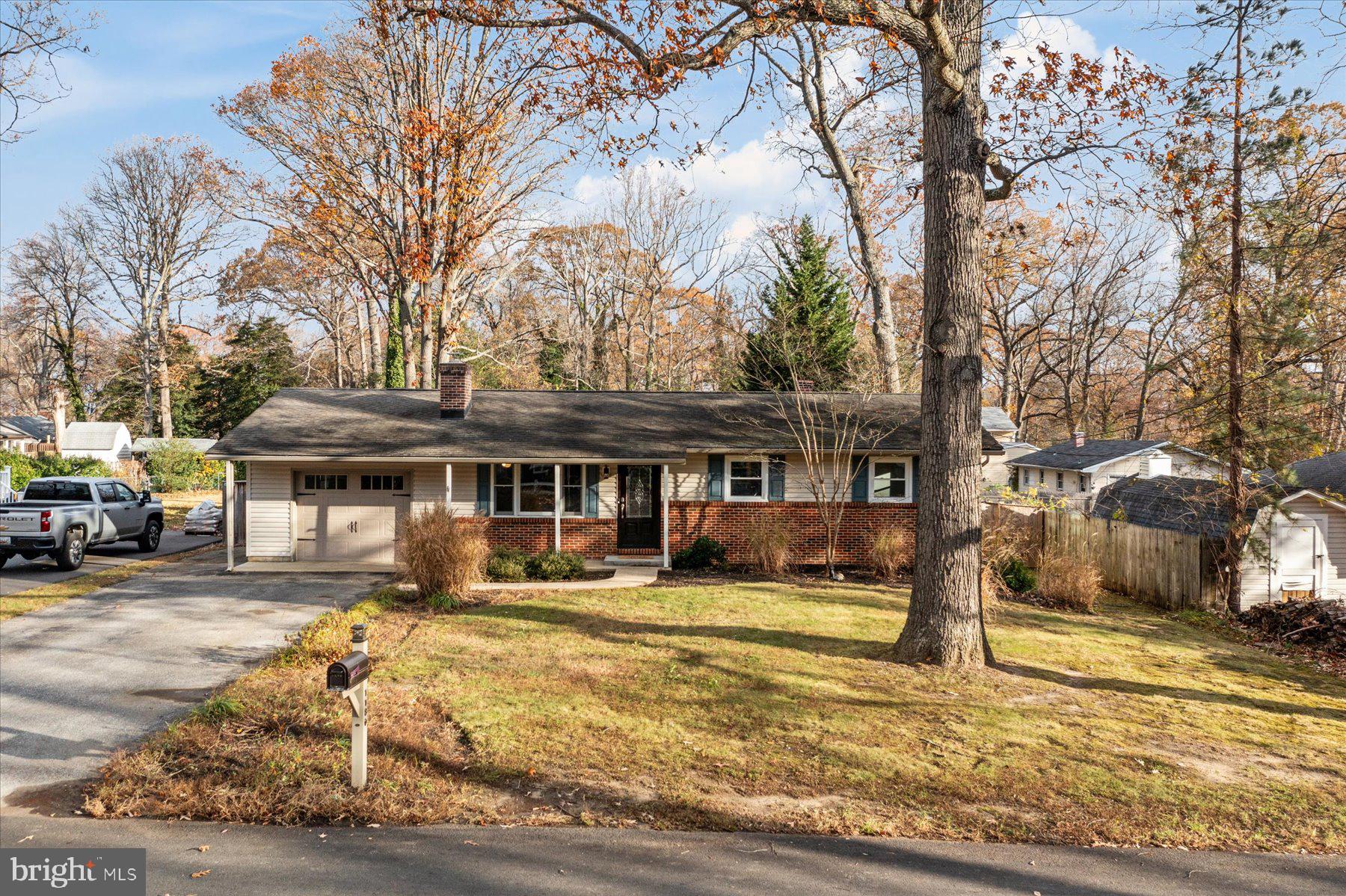 1180 Claire Rd