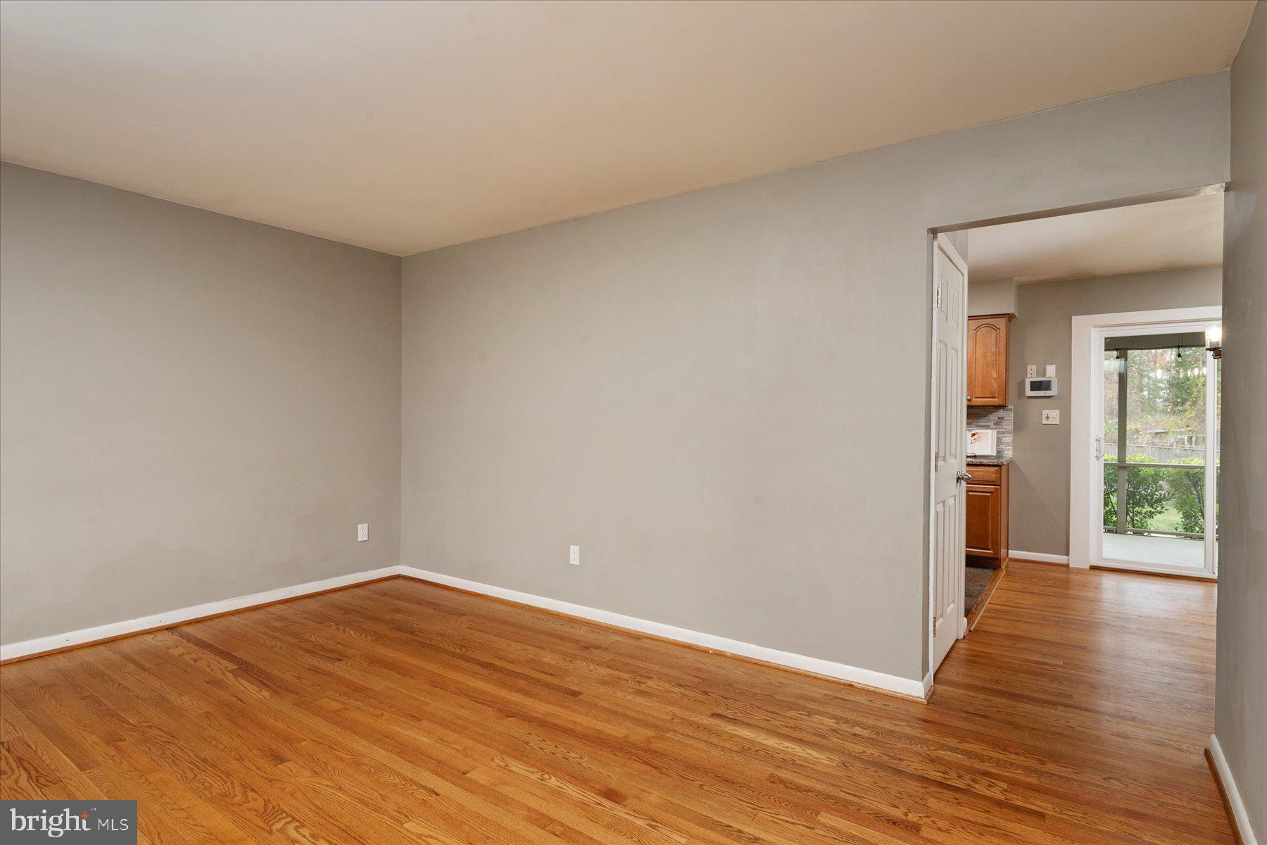 1180 Claire Rd