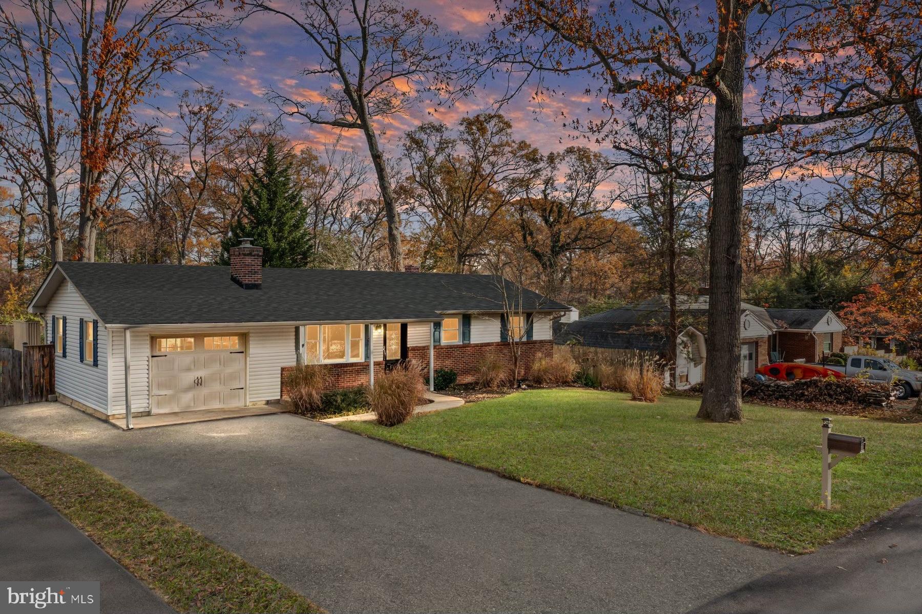 1180 Claire Rd