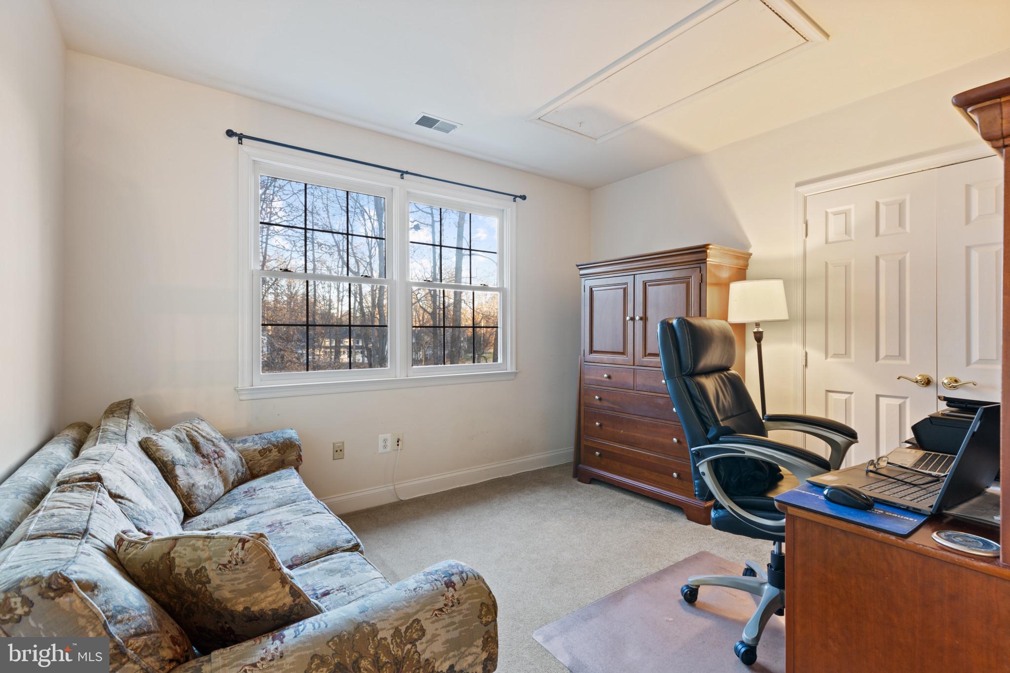 201 Fritillary Ct