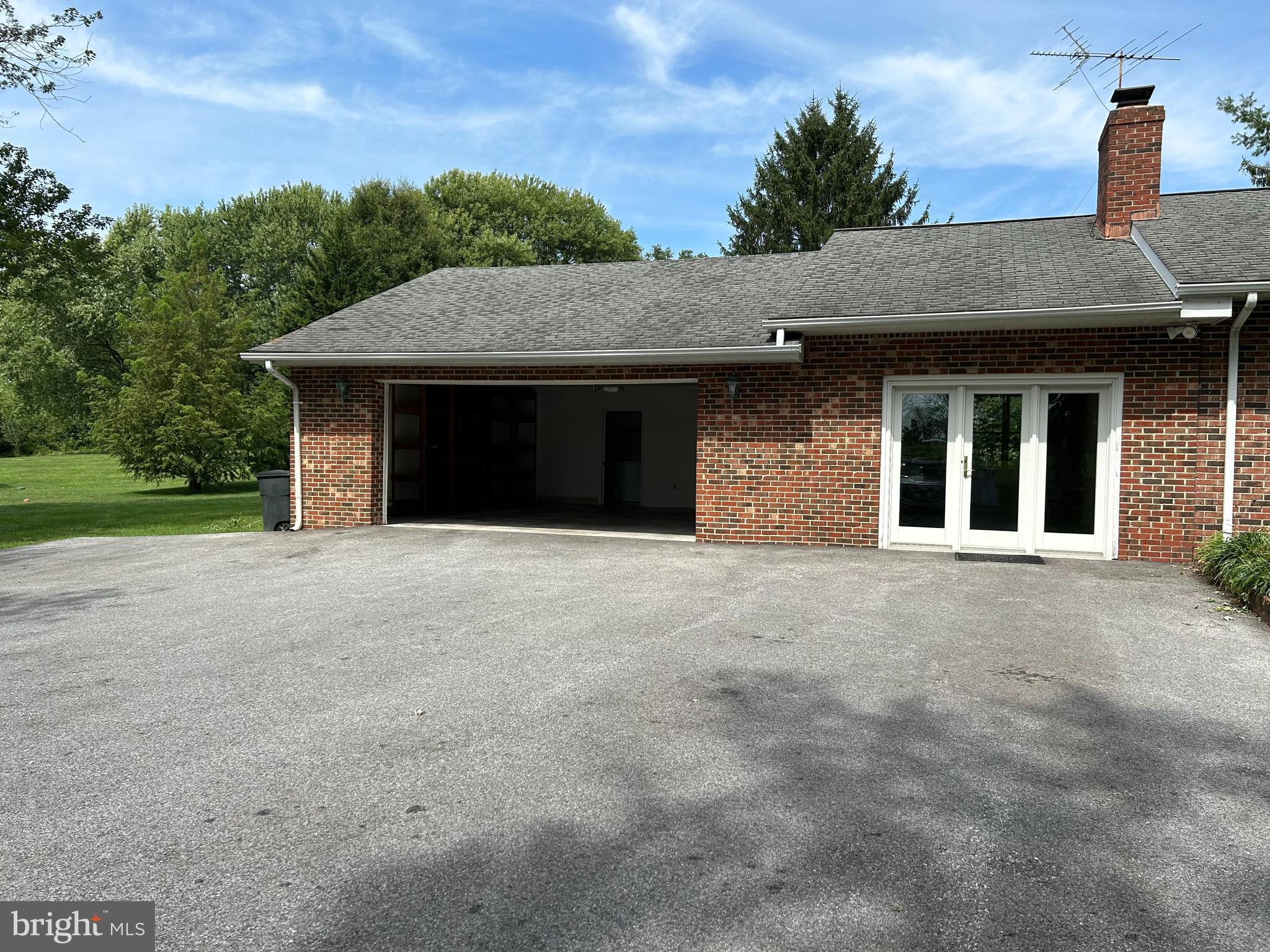 4126 CONTE RD