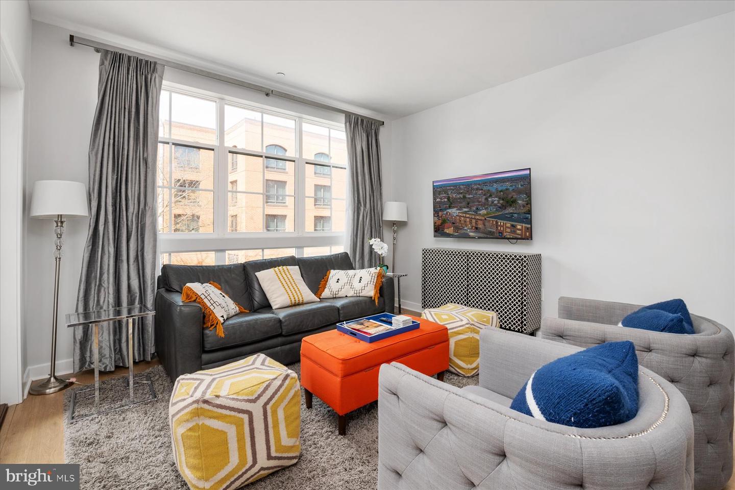 141 West St #206