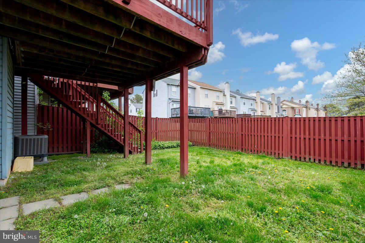 201 Pinecove Ave