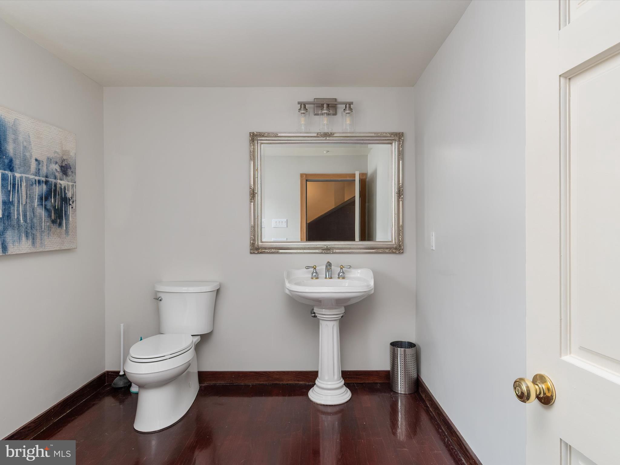 6561 Shady Side Rd