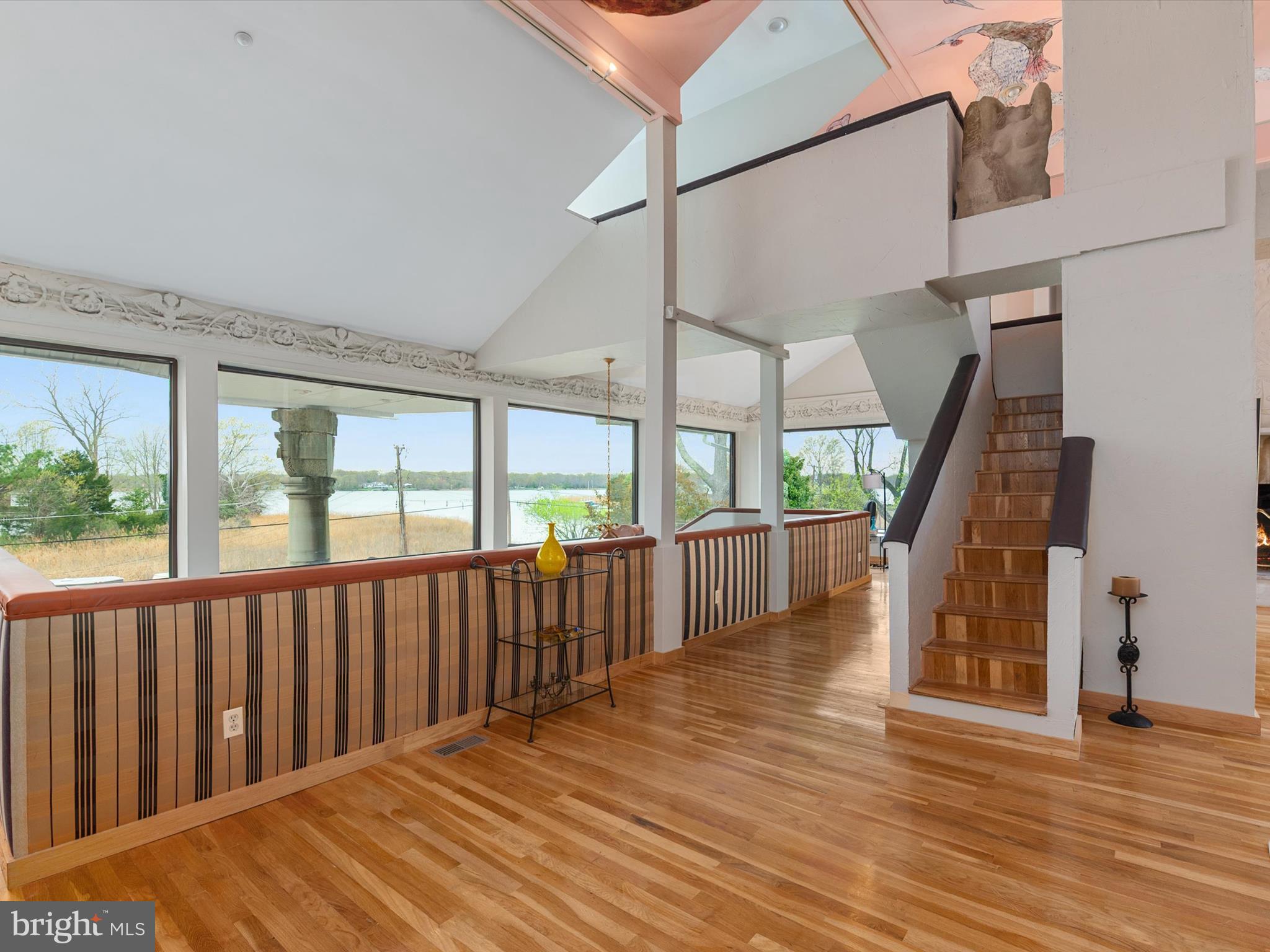6561 Shady Side Rd