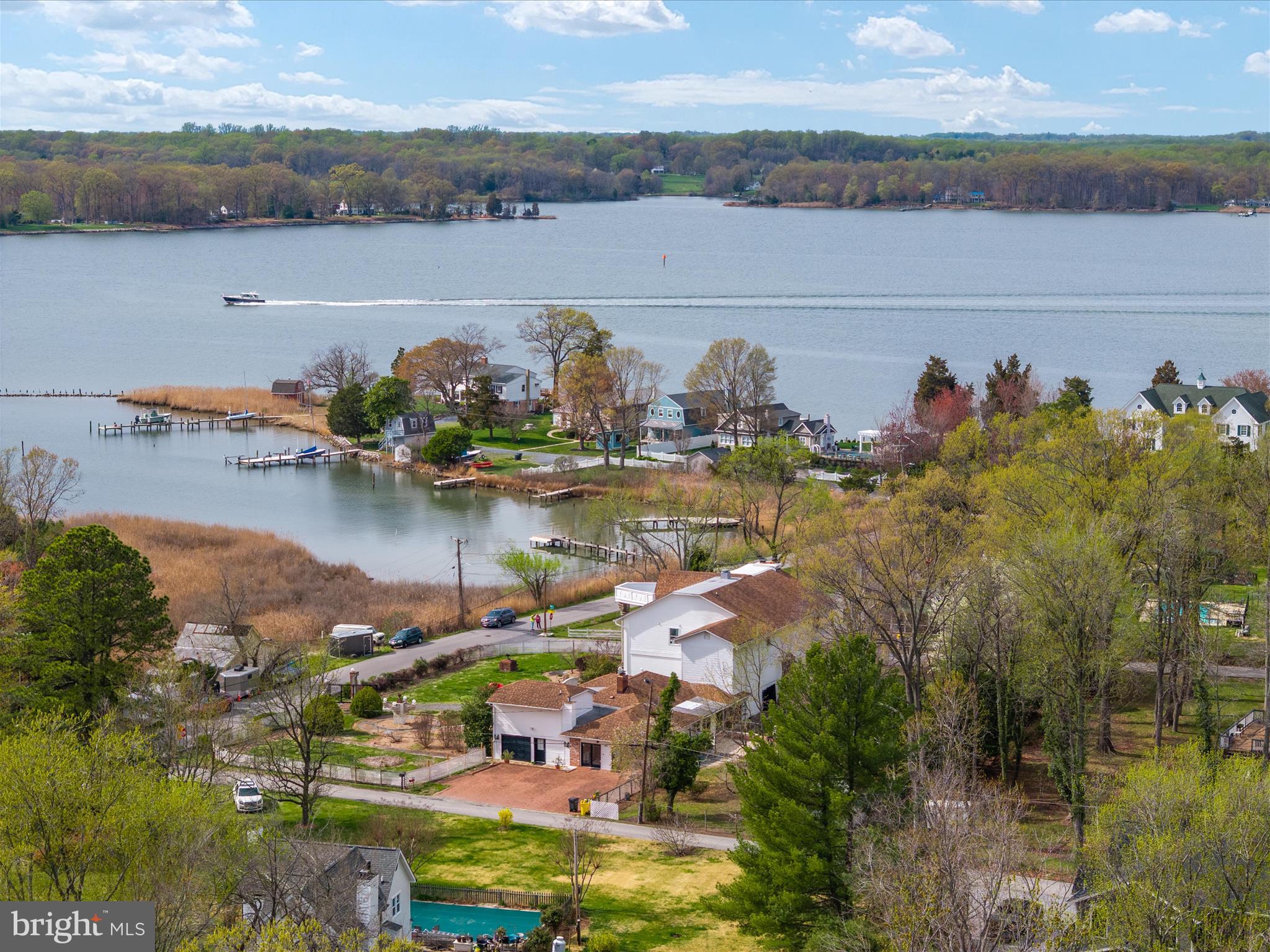 6561 Shady Side Rd