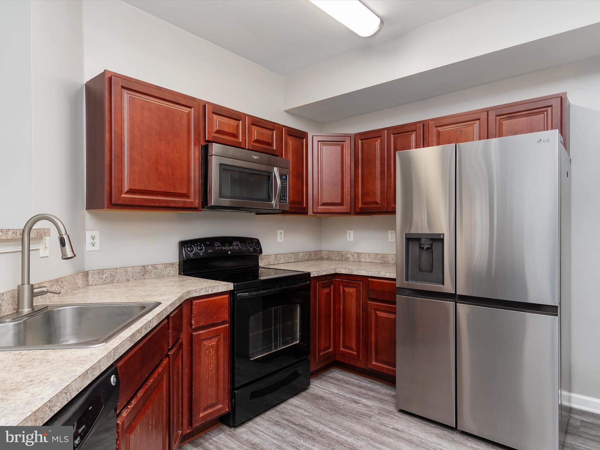 1610 Fallowfield Ct