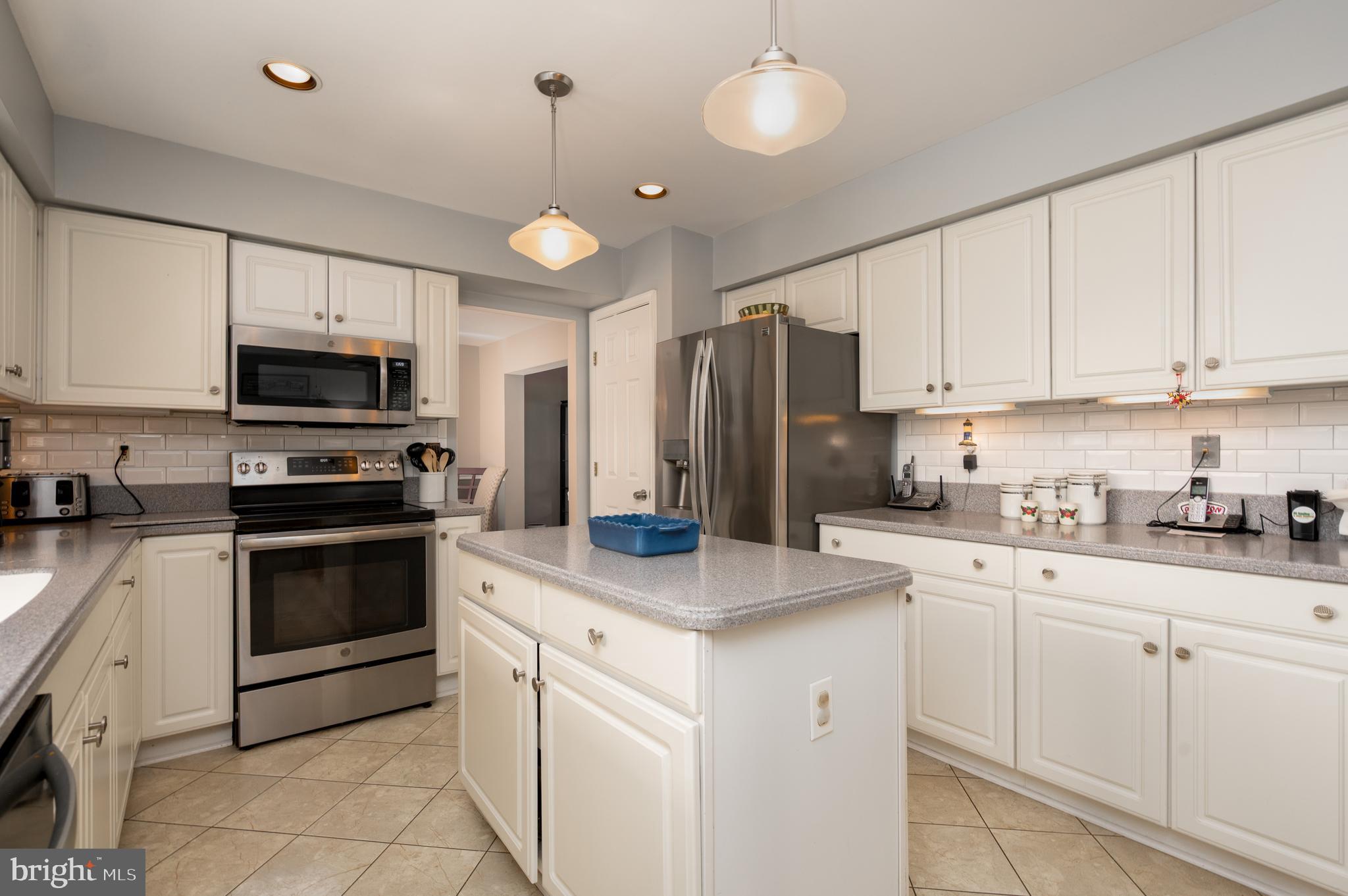 315 Rosslare Dr