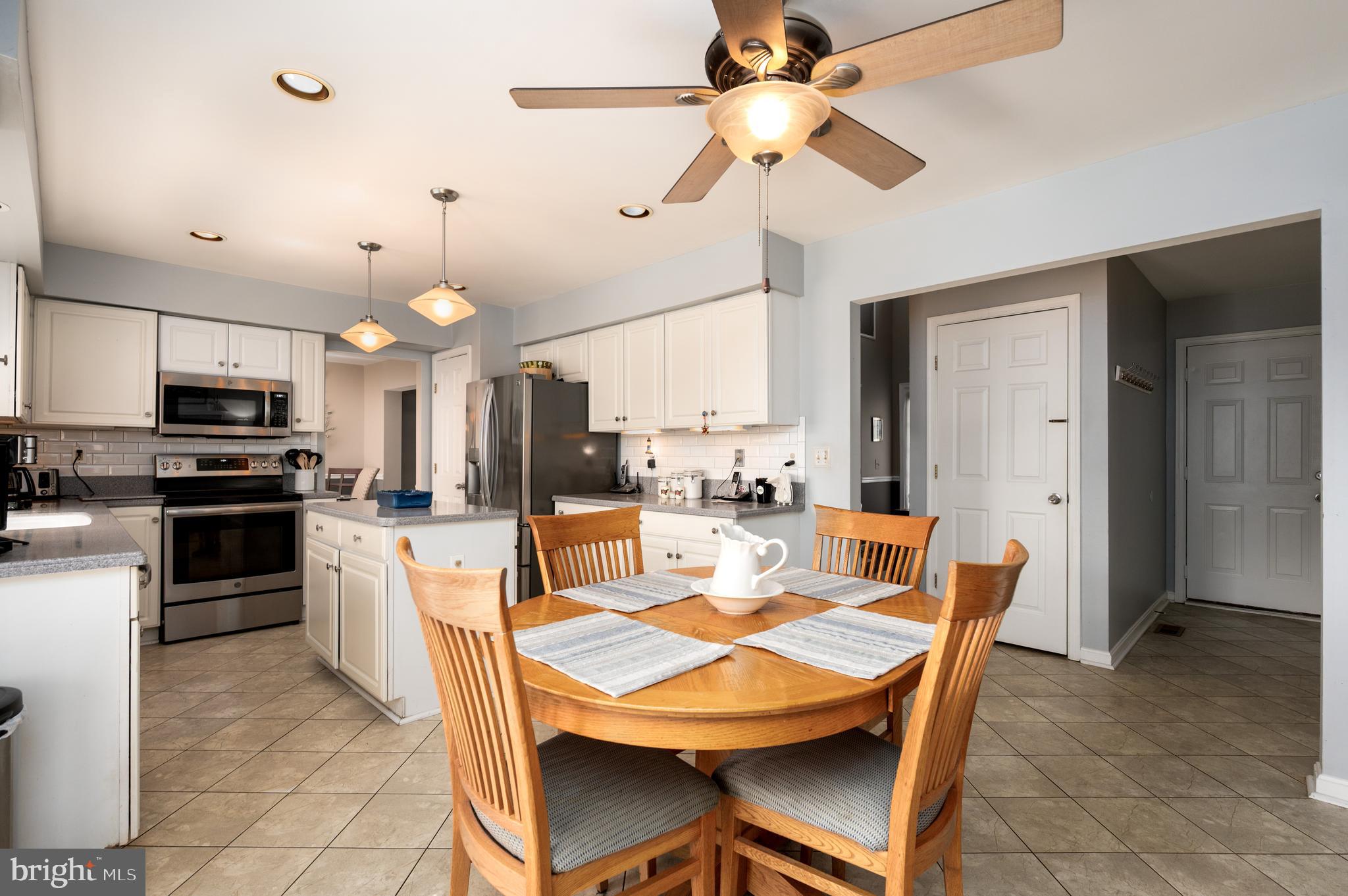 315 Rosslare Dr