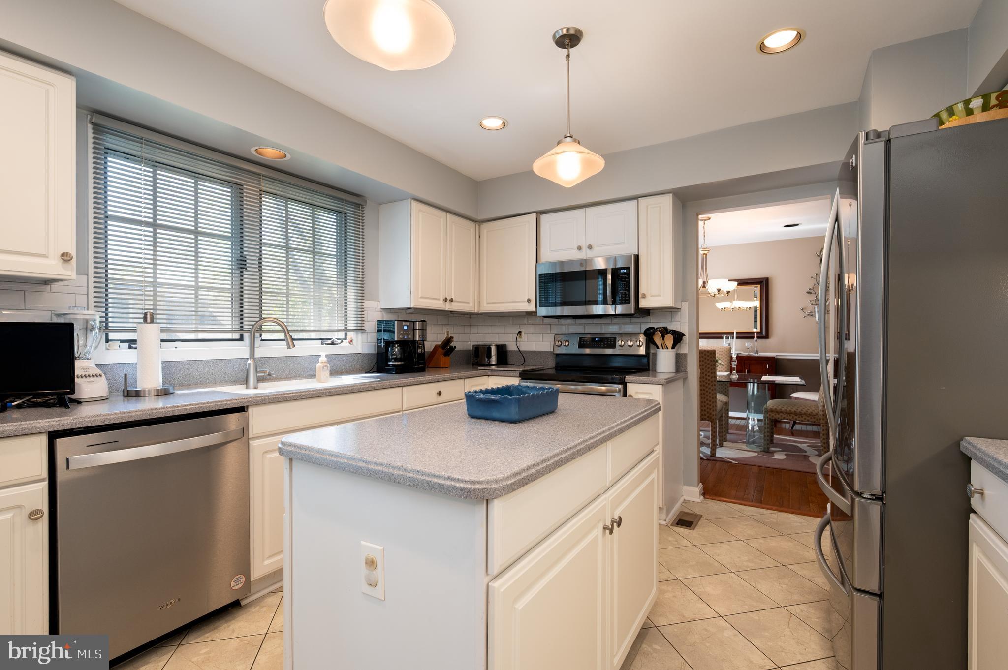 315 Rosslare Dr