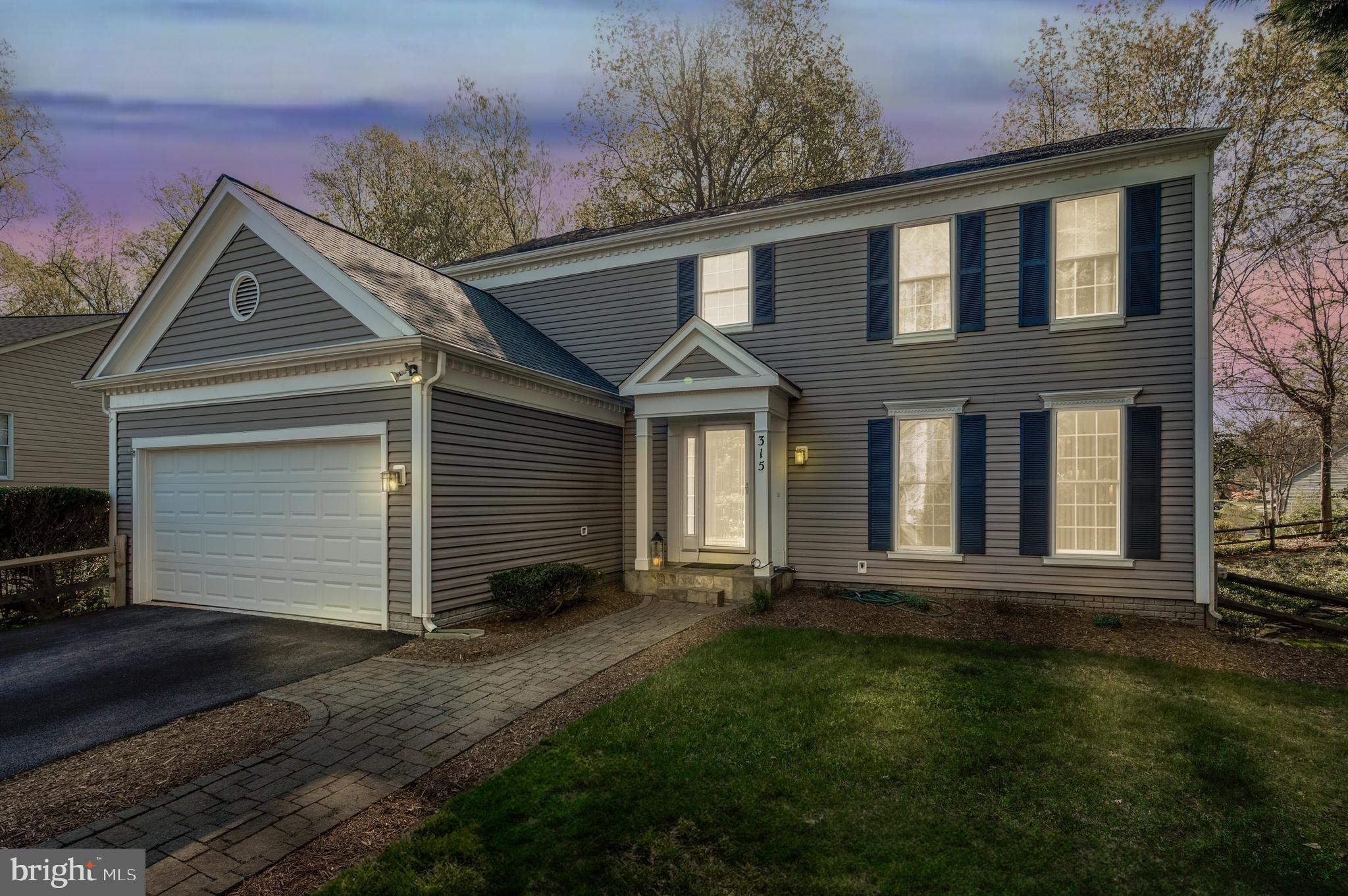 315 Rosslare Dr