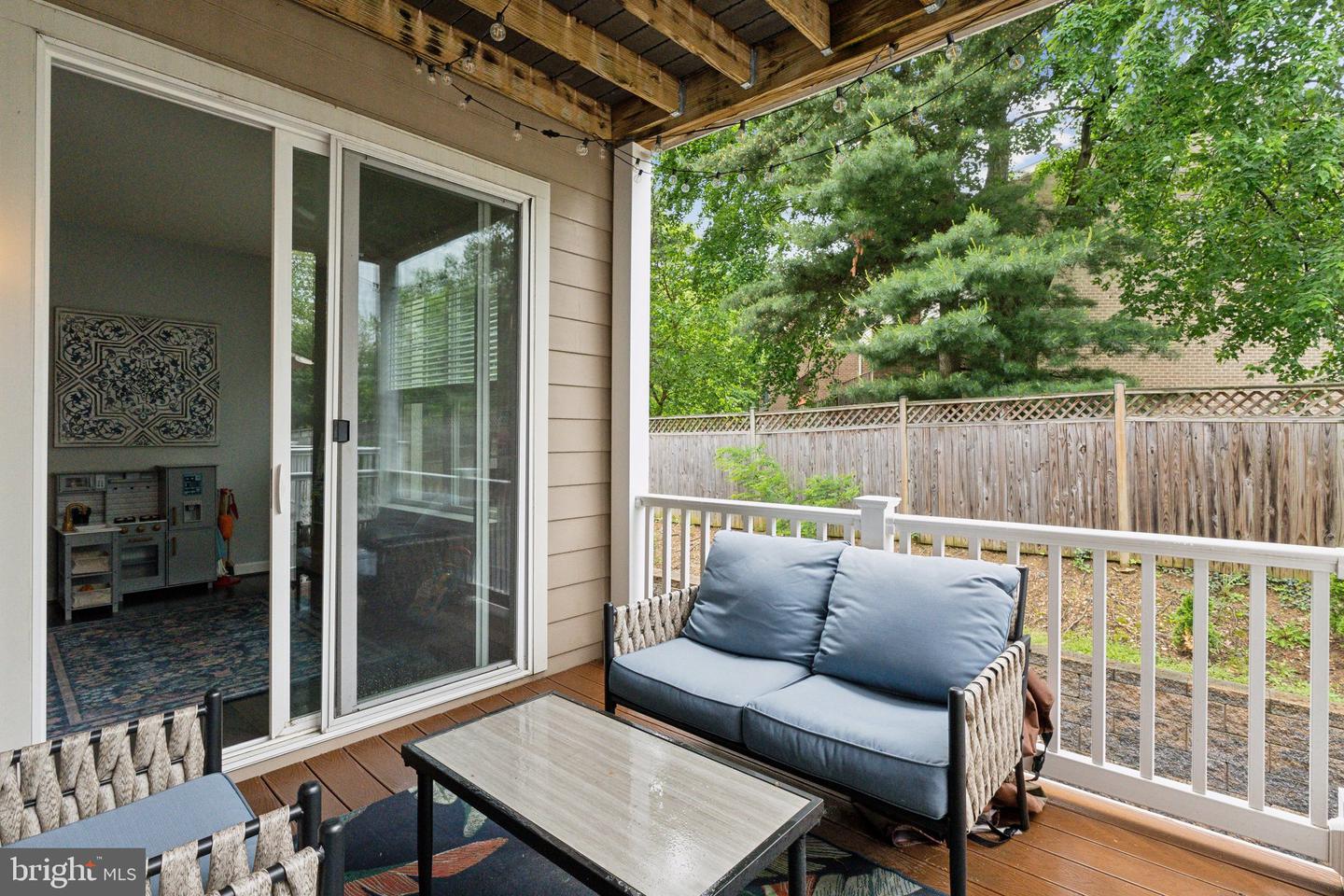 29 Enclave Ct