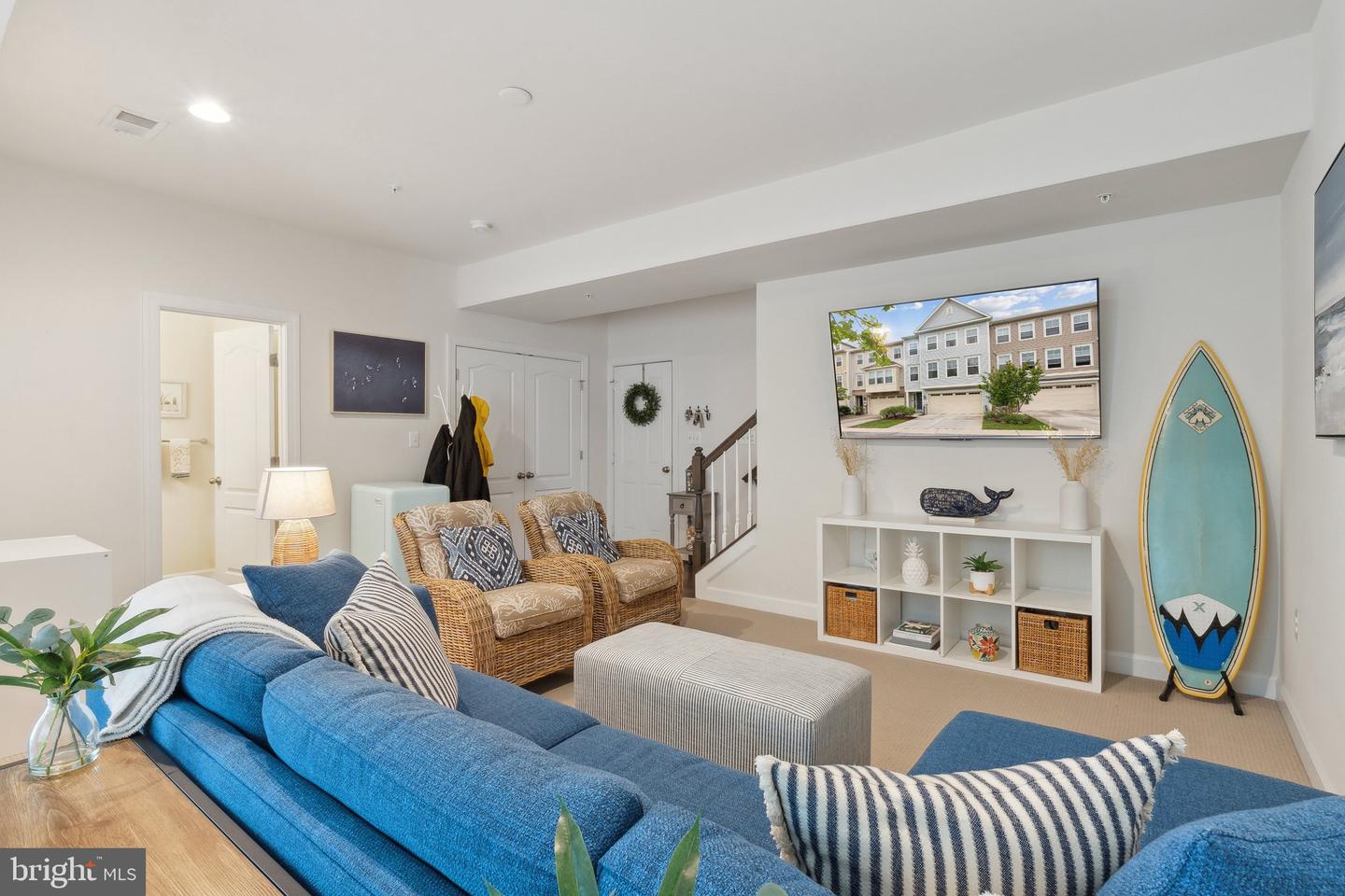 29 Enclave Ct