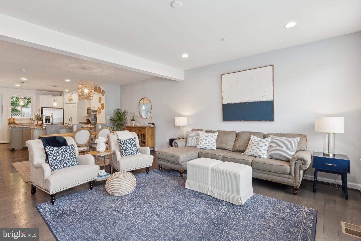 29 Enclave Ct