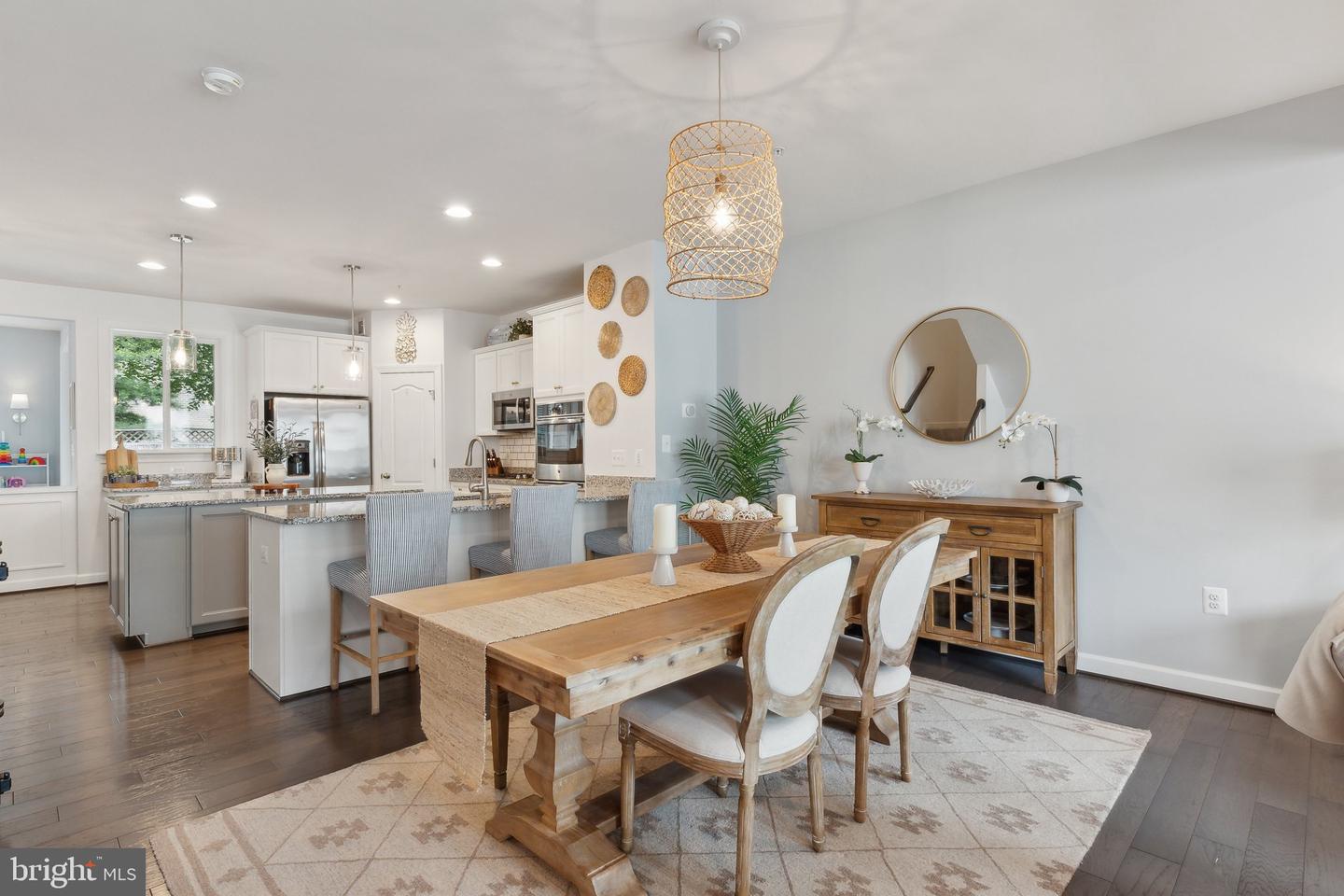 29 Enclave Ct