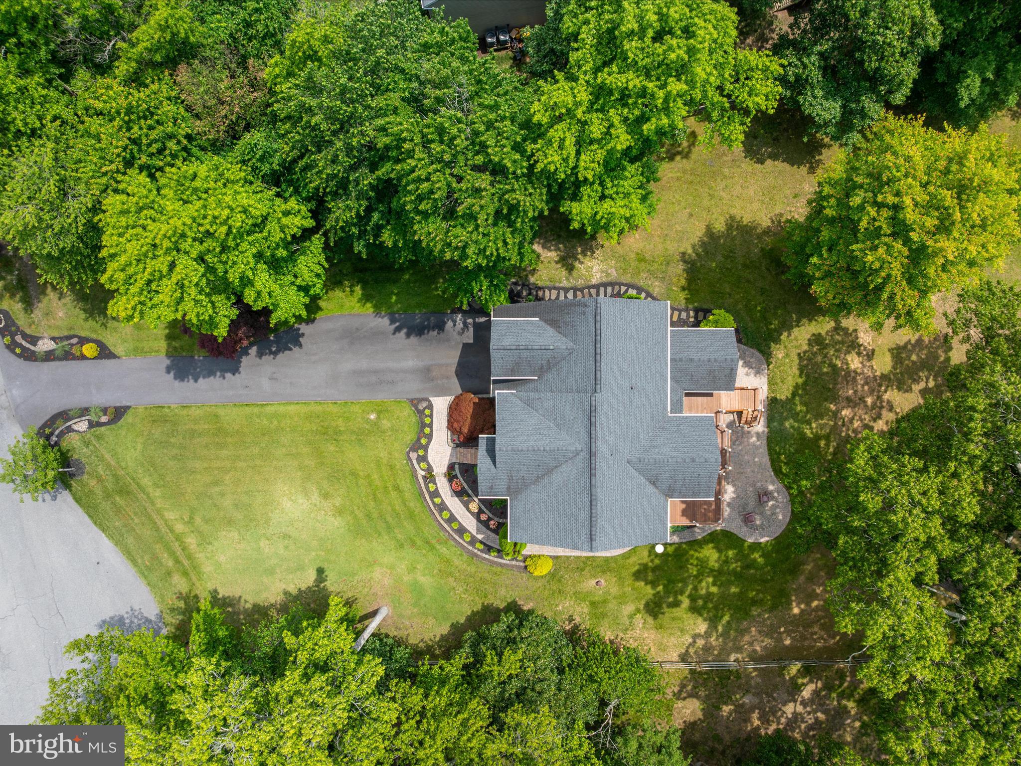 1015 S Creek View Ct