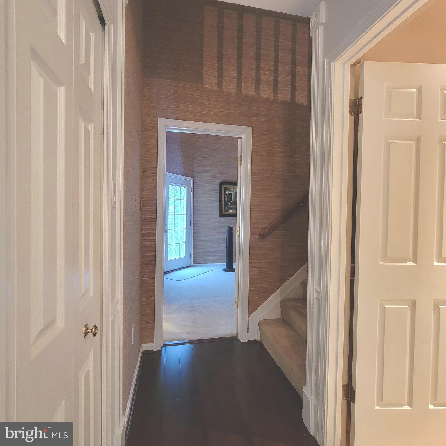 2710 SUMMERVIEW WAY 302