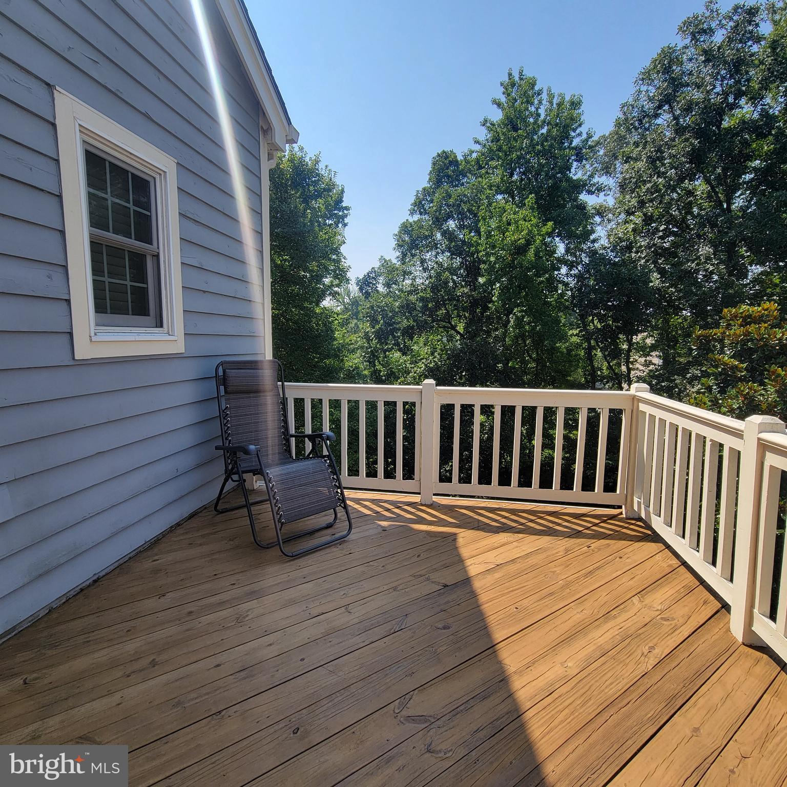 2710 SUMMERVIEW WAY 302