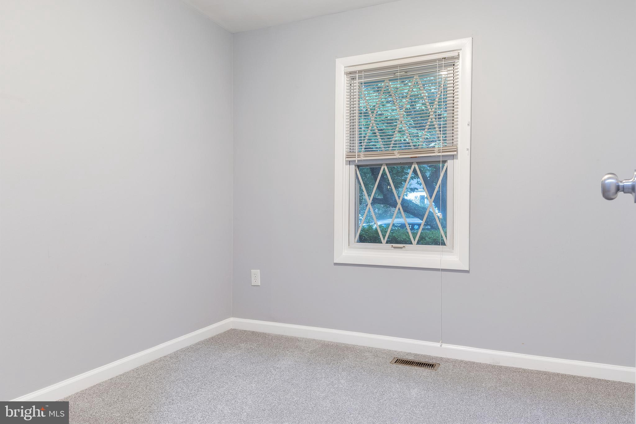 1125 Wynbrook Rd