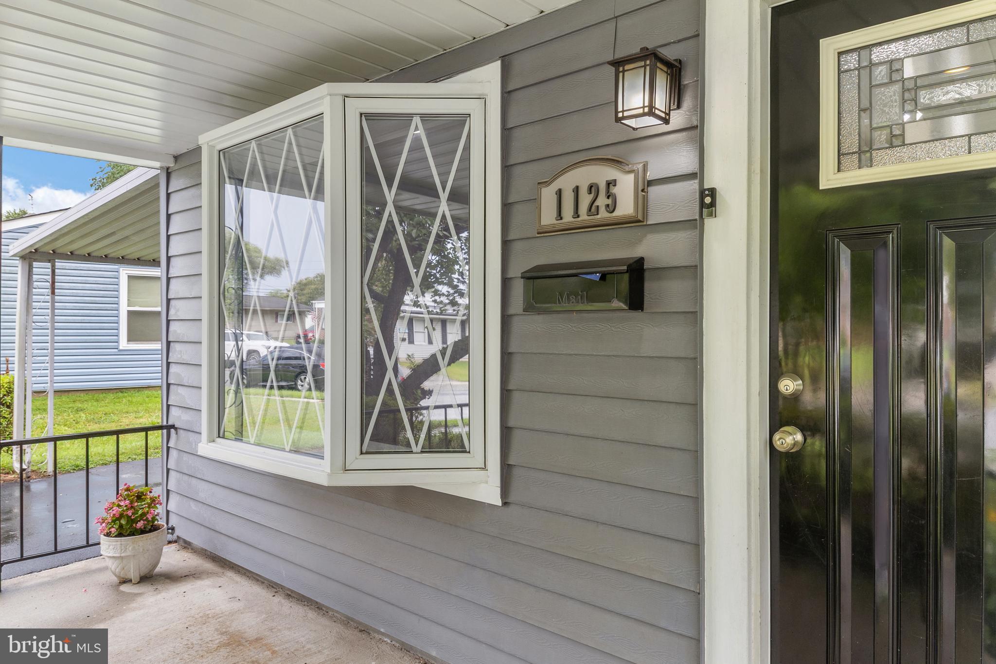 1125 Wynbrook Rd