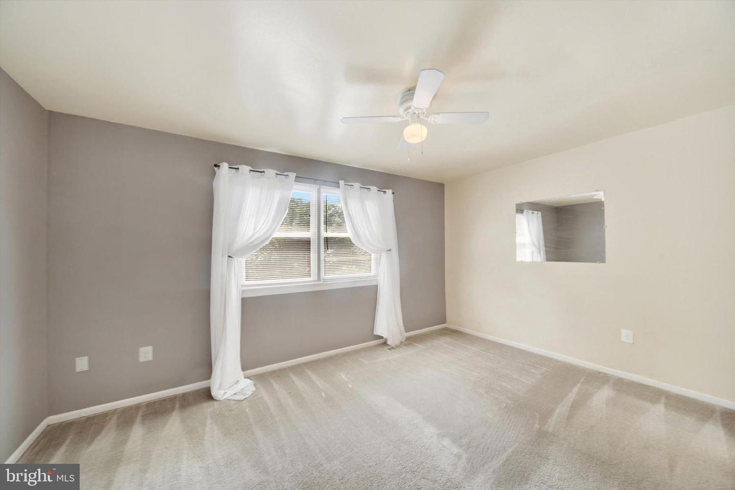281 Ternwing Dr
