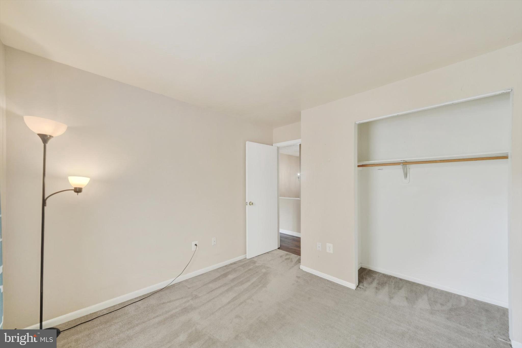 281 Ternwing Dr