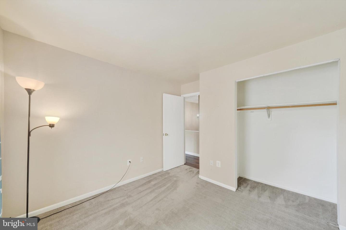 281 Ternwing Dr