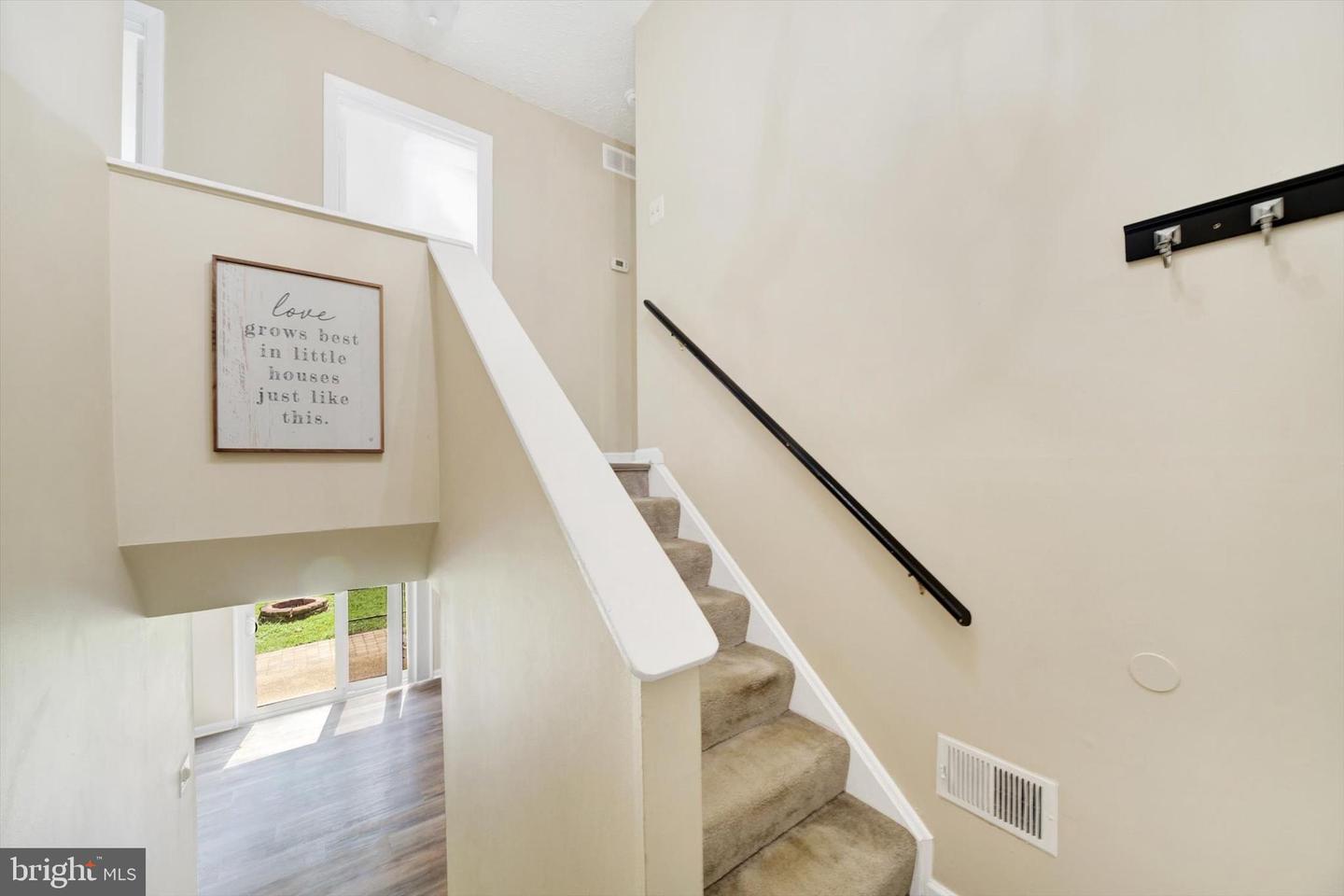 281 Ternwing Dr