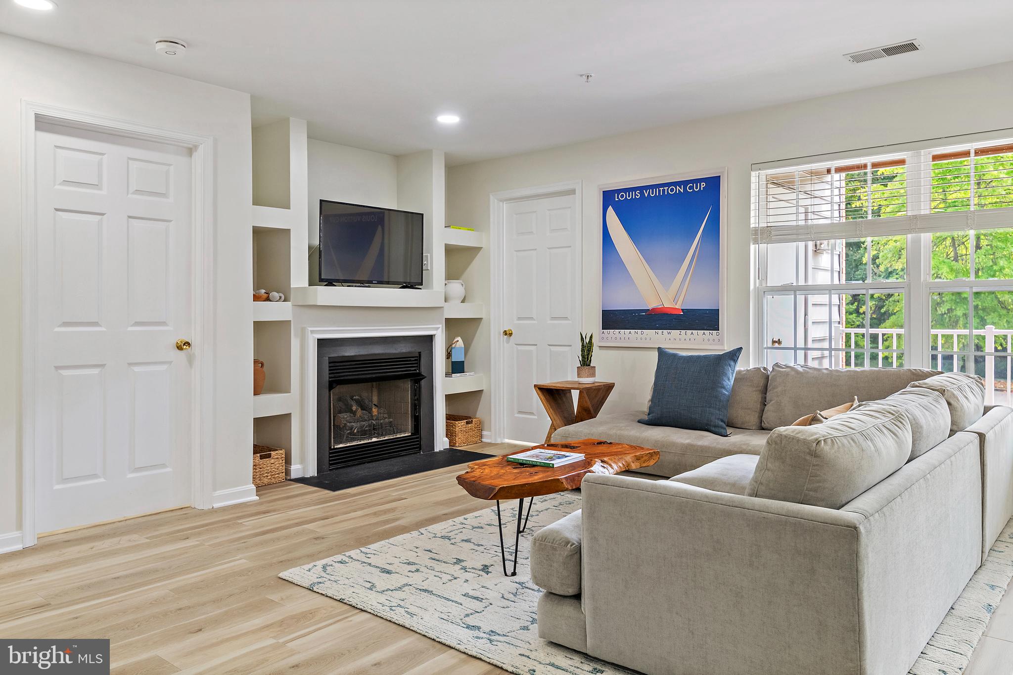 2026 GOV THOMAS BLADEN WAY 203