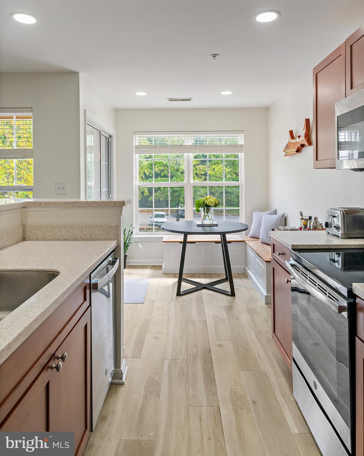 2026 GOV THOMAS BLADEN WAY 203