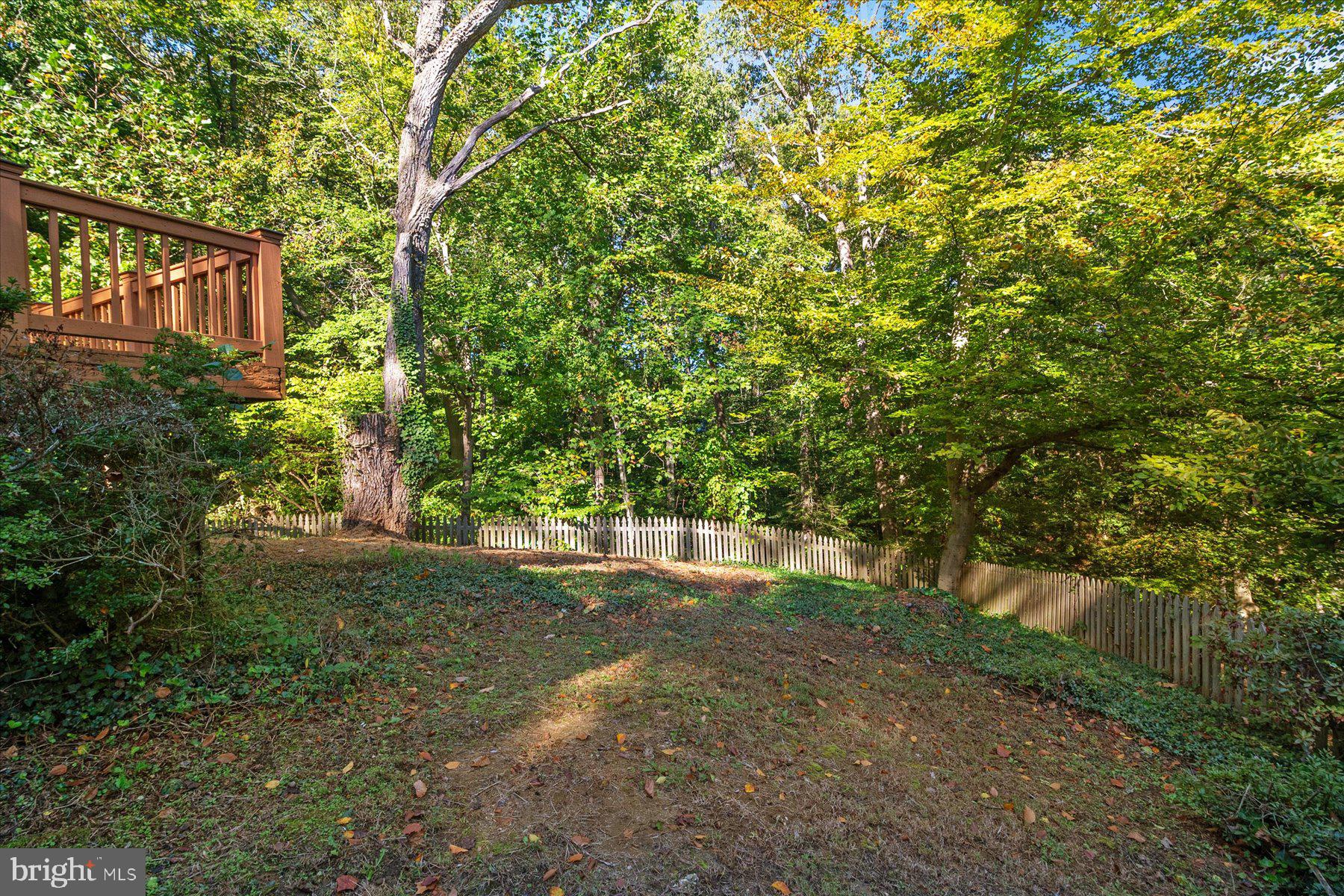 1496 RIVER ROAD