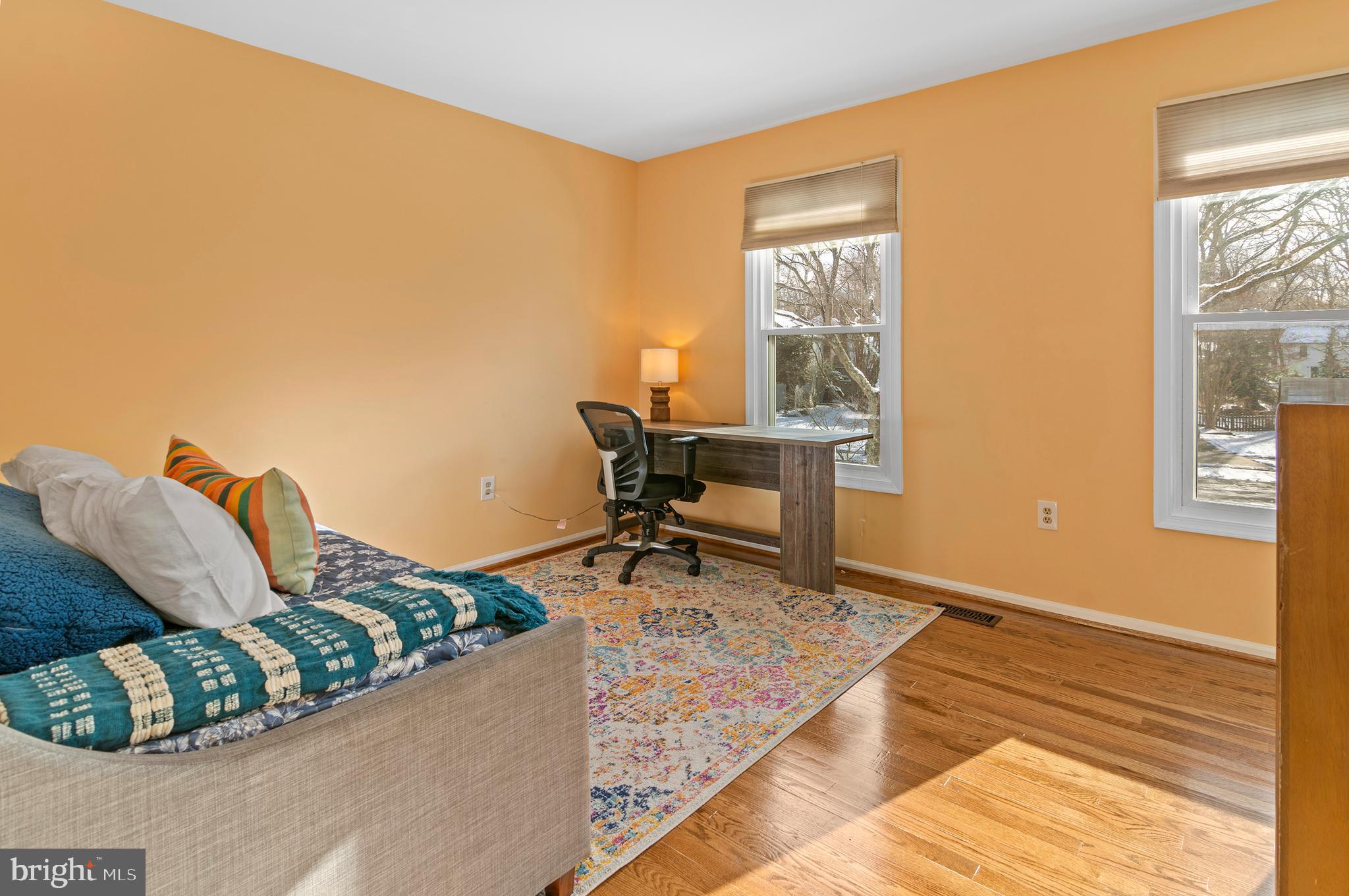 202 AUTUMN LEAF PLACE