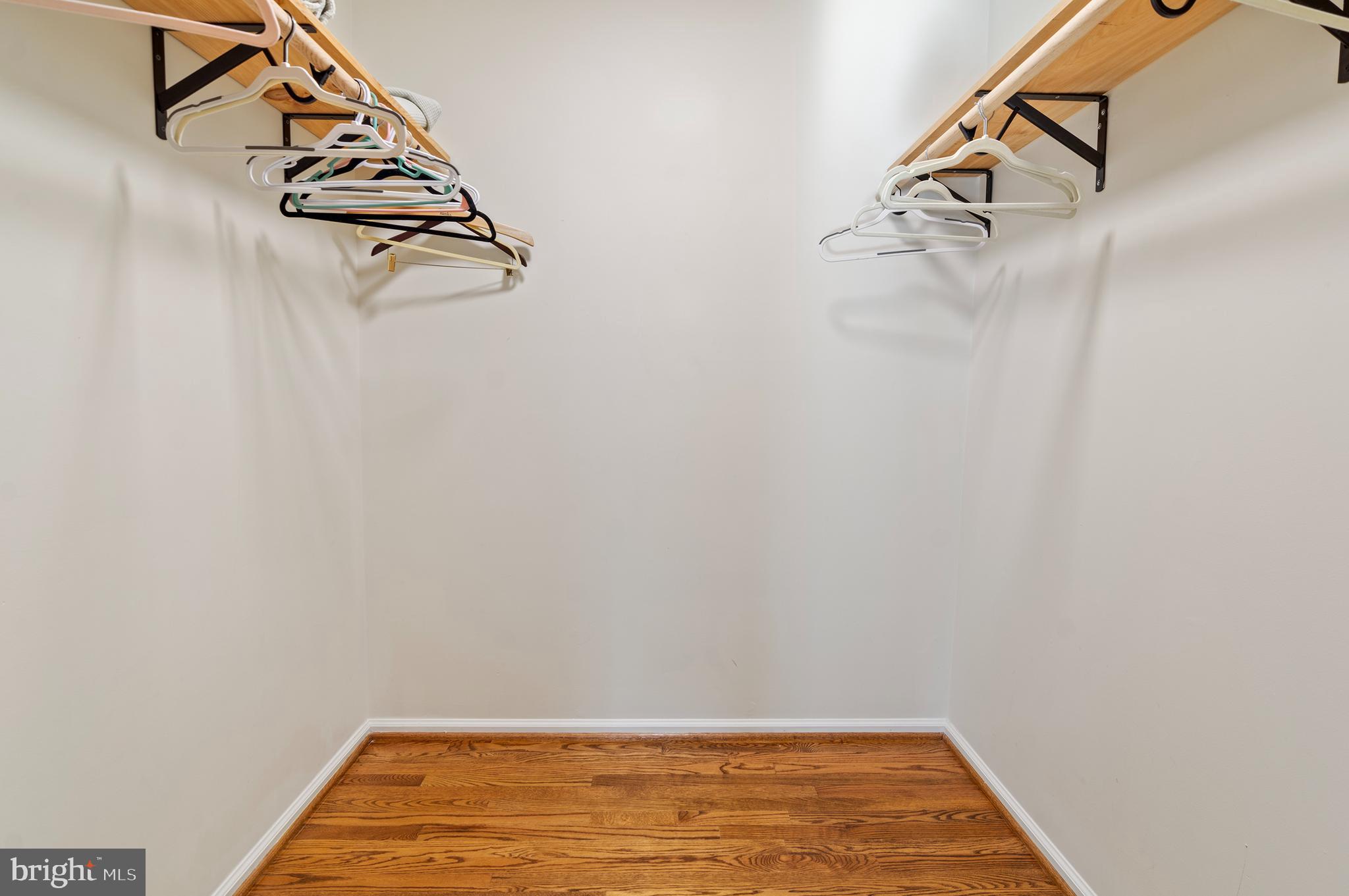 202 AUTUMN LEAF PLACE