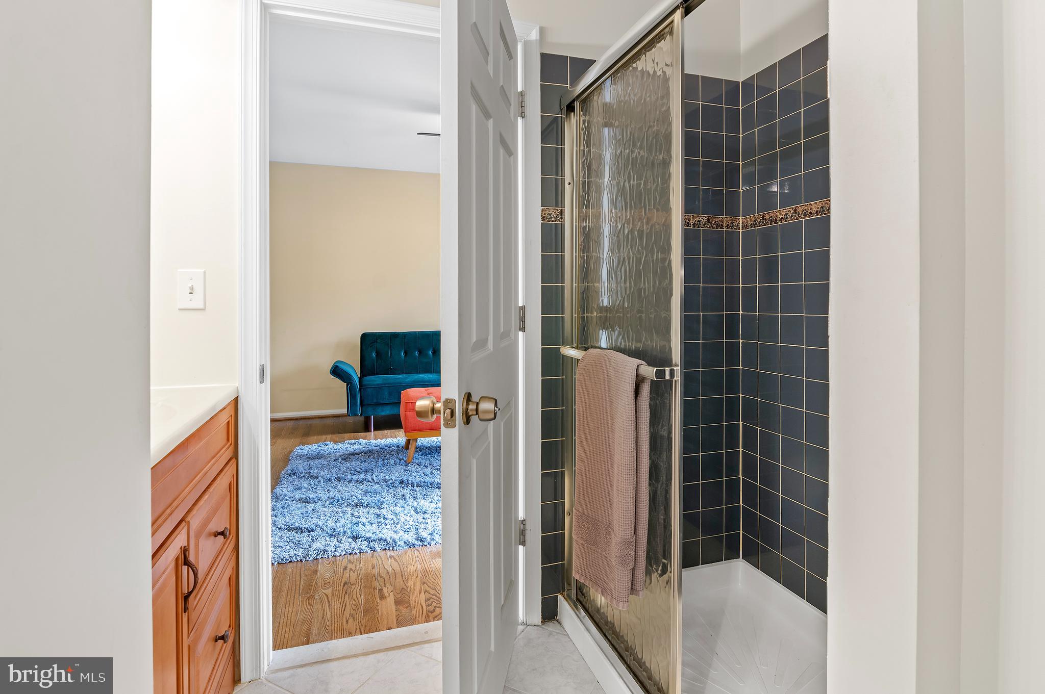 202 AUTUMN LEAF PLACE