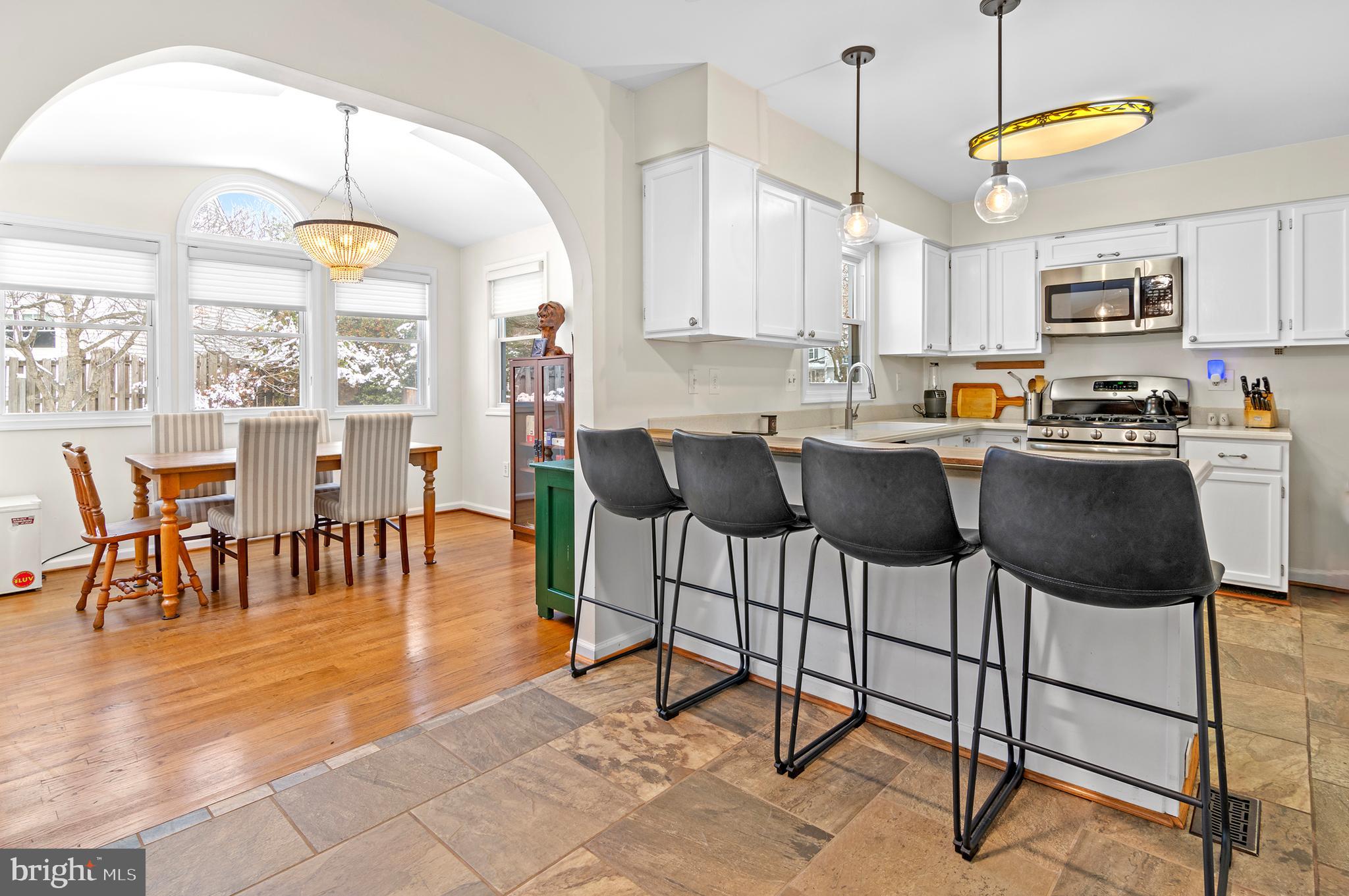 202 AUTUMN LEAF PLACE