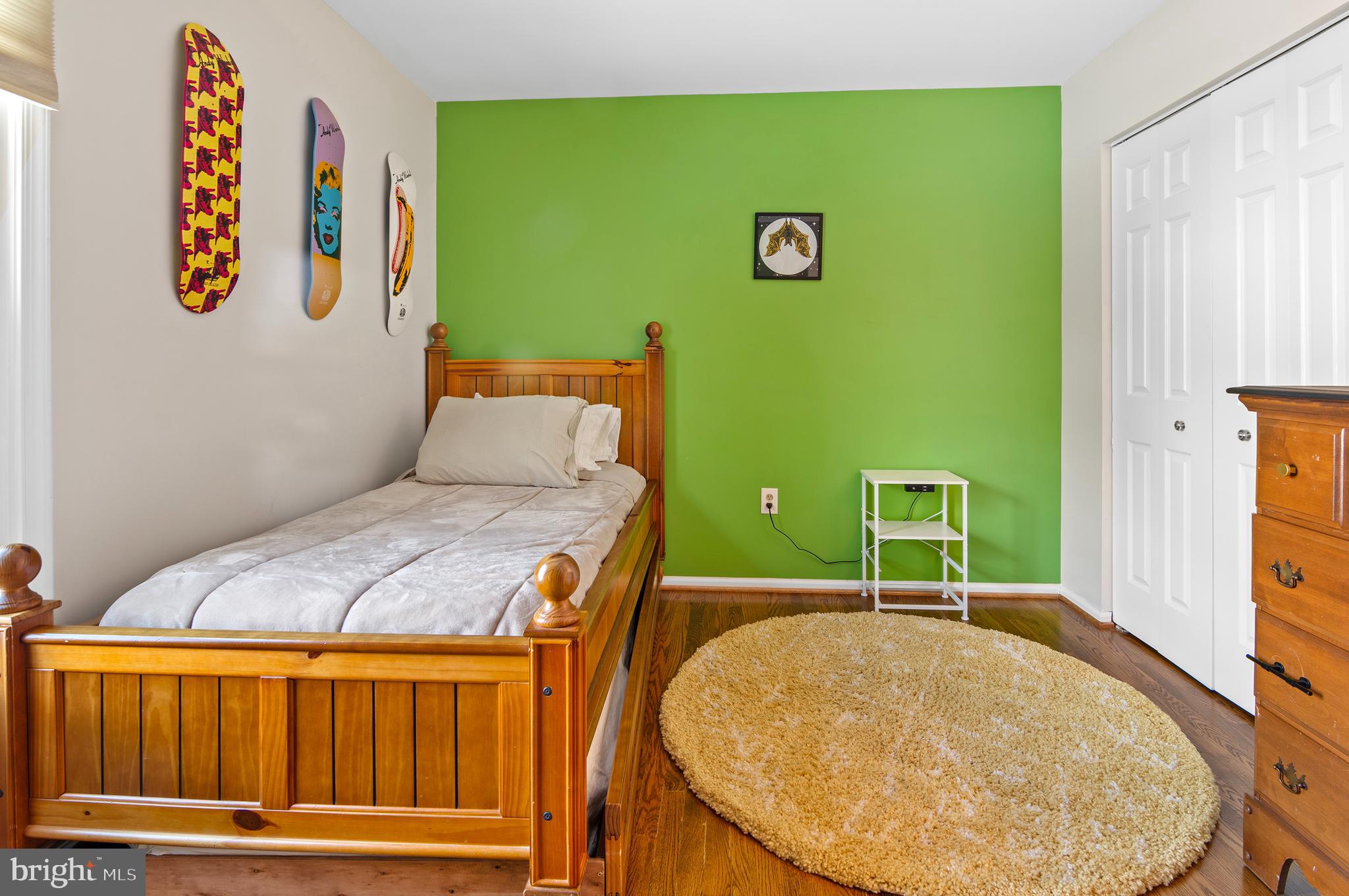 202 AUTUMN LEAF PLACE