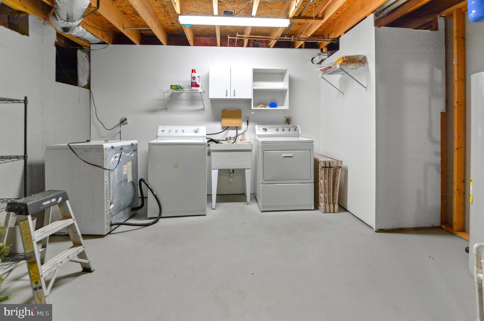 202 AUTUMN LEAF PLACE